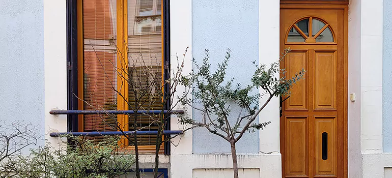 Residential Garage Doors Near Me in Warrington, FL